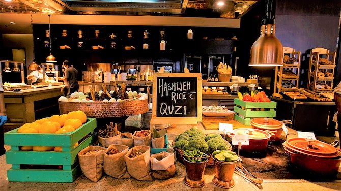 <b>What is the price of Saturday and Sunday Brunch?</b>